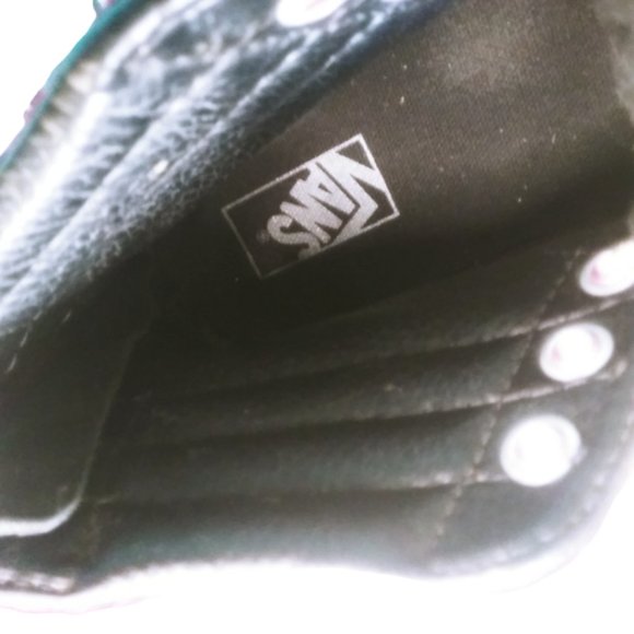 Kids Burgundy Velour Vans - Picture 10 of 11